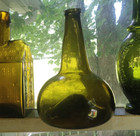 1740s Free Blown Blackglass Horse Hoof Onion Rum Bottle Open Pontil River Dug