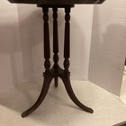 Mersman Vintage  Antique Scalloped Pie Crust Pedestal Side Table plant  Stand
