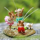 Wee Forest Folk Limited Edition M-486a - Sprinkler Sprinter