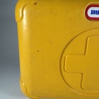 Vtg 80s Little Tikes Yellow Medical Kit Doctor Case Pretend Play First Aid Read