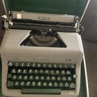 Vintage Royal Quiet De Luxe Red On Gray Portable Typewriter W hard Case Works