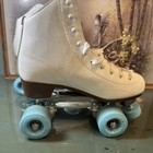 Roller Derby Womens Size 8 White Leather Roller Skates With Aqua Turquoise Wheel