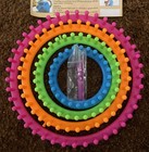 Plastic Knitting Round Loom Set With Yarn Needle   Loom Pick  New  Box Damaged