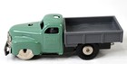 Schuco Varianto-lasto 3042 Wind Up Truck W  Key   Mainspring Green