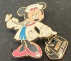 Disney 2006 Nurses Day Nurse Minnie Mouse Medical Bag Dangle Le 2500 Pin
