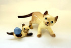 Hagen Renaker Miniature Siamese Cat Papa Kitten Yarn Ball Figurines Usa Vtg