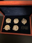 Goofy Olympic Gold Pin Set  Limited Edition Of 2000 In Original Wooden Box Mint