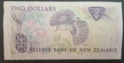  1984-88  New Zealand 2 Dollars P170b  Signature Russell  Ehz455529 