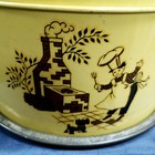 Vintage 1950 s Yellow Cake Carrier Saver Chef W scotty Dog Backyard Bbq Grill   