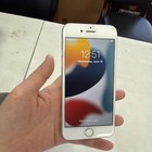Apple Iphone 7 - Unlocked - 32gb Silver