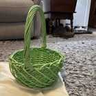 Pale Grewn Woven Wicker Basket Rare Weave Deaign W Handle 12x8 