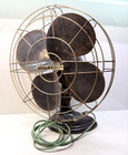 Vintage Robbins   Myers Oscillating Desk Fan Rl-1654 Art Deco 18  Brass Blade
