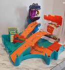 2008 Mattel Hot Wheels Shark Bait Track Play Set  Talks And Make Noises