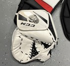 Youth  Medium M Street Goalie Equipment Chest Protector   Mask ccm Blocker Glove