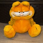 Vintage Garfield Cat 8    Sitting Plush Dakin Stuffed Animal 1981 Excellent