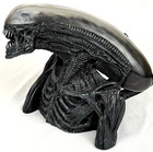 Diamond Select Toys Alien Warrior Xenomorph Vinyl Bust  Bank