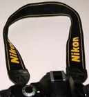 Nikon D40 Digital Slr Camera W  Af-s Dx 18-55mm Lens   Original Battery   Strap
