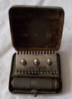Antique Military 1916 Wwi Ww1 German Army Issued Shaving Kit Razor With 3 Blades
