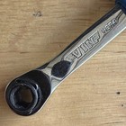 Vim Tools Close Quarters Bit Ratchet 1 4    Hex Drive Reversible Hbr4