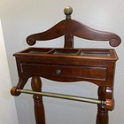 Vintage Bombay Co  Gentleman s Butler Valet Floor Stand Suit Hanger 2003 Htf