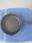  8 No Logo cast Iron Skillet looks Like Wagner Style 8 On Handle  Ex  Cond  nr 