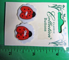  2  Vintage Westrim Crafts 7 8  Lady Bug Ceramic 2-hole Buttons Nos Card-s689