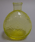 Pairpoint Daisy Diamond Vaseline Glass Flask Uranium Bottle 5  Vintage Mma
