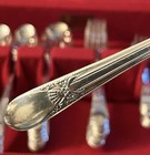Wm Rogers Beloved Silverplate Flatware 81 Pc Service 8 Tarnish Proof Chest 1940