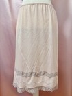 Vintage 1960s 1970s Kayser Lace Trim Slip Skirt Made In Canada Nude Pink