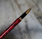 Sheaffer Crest Red Marble Lacquer Fountain Pen - 18k Solid Gold Nib