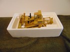 Conrad 2852 Cat Caterpillar Bulldozer Dozer Track Type Tractor Die Cast Model