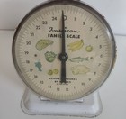 Vintage American Family Food Scale 25 Pound Kitchen White Metal