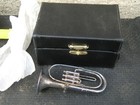 Mini 4    Model Miniature Metal Horn Silver Plated 4 75x3 Red Velve Case New