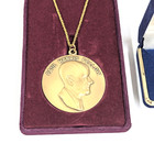 Vtg Paul Harris Fellow Rotary International Medal   3 Jeweled Sapphire Tie Tac