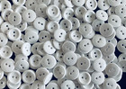  200  Vtg -snow White Buttons 5 8   -sewing button Lovers-jewelrymaking