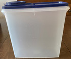 Vintage Tupperware Cereal Keeper Container  469-14 With Blue Lid  471-11