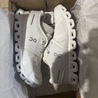 On Clouds Women   s Size 7 White