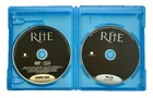 The Rite  blu-ray dvd  2011  2-disc Set  No Digital Code - Artwork  Liner Damage