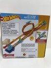 Hot Wheels Speed Snap Loop Flag Finish Stunt Track Set W  1 Car 1 64