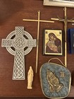 Vintage Religious Items   Crucifixes  Wall Hanging Crosses  12 