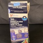 Walgreens Single Use Camera 35mm Flash 27 Exposures Color Exp 2011-10 Nos