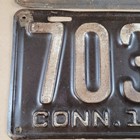 Matched Pair 1925   1928 Connecticut License Plates 7039 Shortie 9 1 2  X 6 