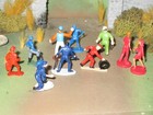 Marx   Other Service Station And Traveler Figures In Plastic