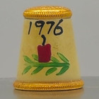 Thimble - 1976 Christmas Tree   Presant