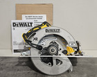 New Dewalt 20 Volt 20v Max Xr 7 1 4  Cordless Brushless Circular Saw Dcs570b