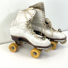 Vintage Chicago Roller Skate Co  Women s Roller Skates Size 6 White Hyde