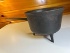 Antique Cast Iron 3 Legged Pipkin Posnet Hearth Sauce Pot Gate Mark 1780   1830  