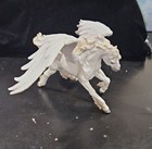 2007 Safari Ltd Pegasus Figurine White Winged Flying Horse 