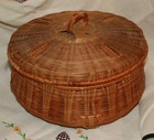 Vintage Round Handwoven Wicker Storage Basket W  Lid  Embossed Elements Side lid
