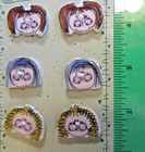  6   Vintage 1996 Trena s Trinkets 1  Girl Faces Ceramic 2-hole Buttons Nos-w2